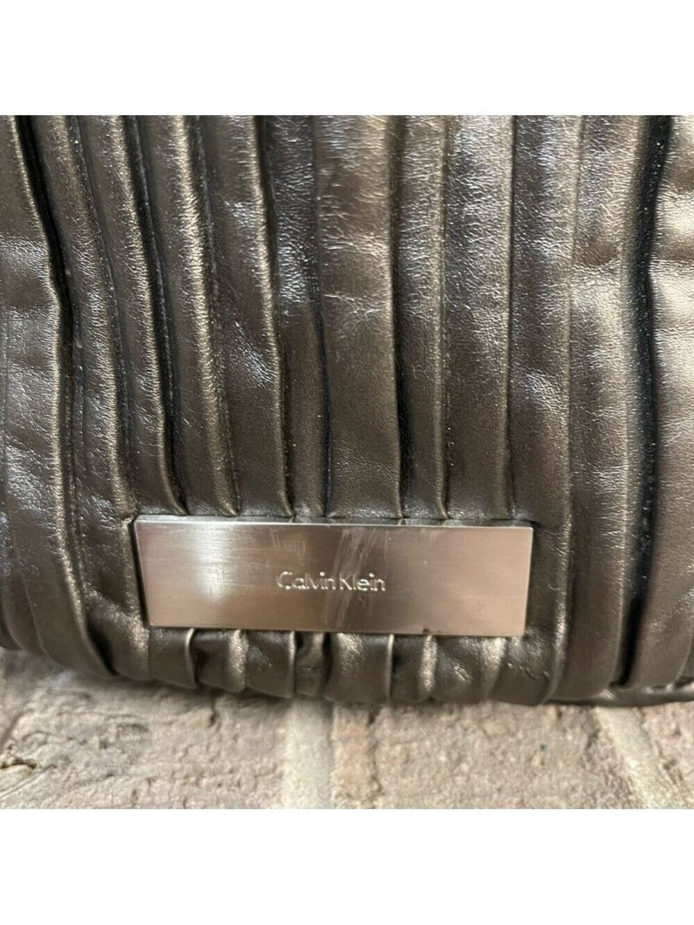 Calvin Klein - Picture 7 of 14